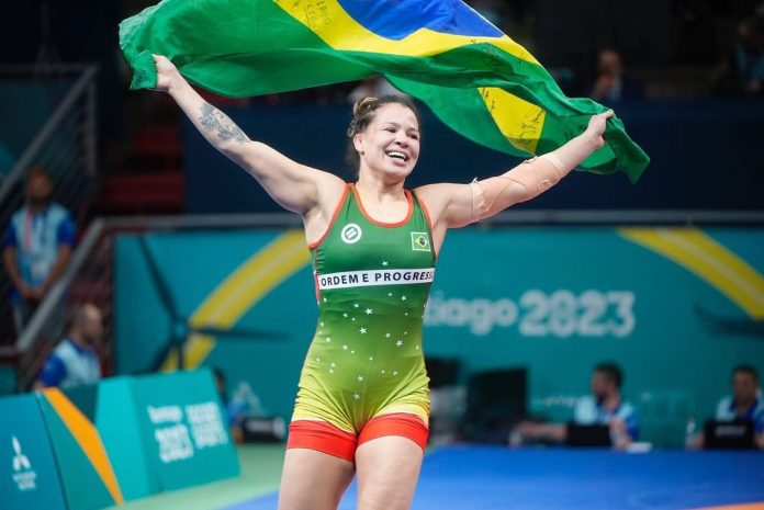 lais nunes wrestling