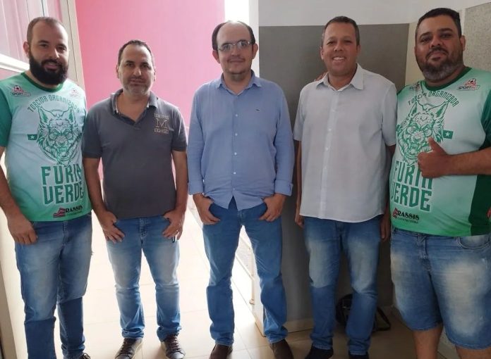 rogério assis torcida jataiense