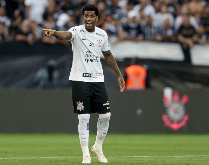 Atlético-GO demonstra interesse na contratação de zagueiro do Corinthians Atlético-GO demonstra interesse na contratação de zagueiro do Corinthians