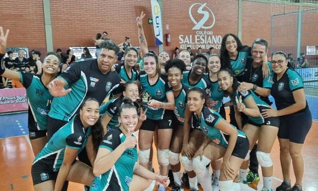 lona voleibol