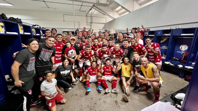 Higo Magalhães celebra jogo  Higo Magalhães celebra jogo