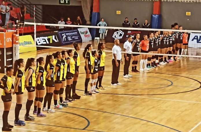 Ace perde para o Mackenzie e estreia com derrota na Superliga B de Vôlei Feminino Ace perde para o Mackenzie e estreia com derrota na Superliga B de Vôlei Feminino