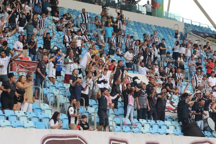 Torcida do Goiânia - Solimar Oliveira 1