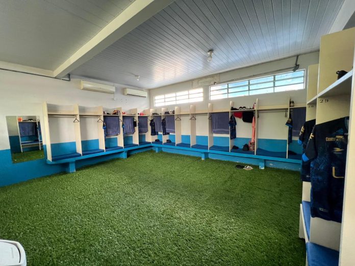 FGF promove revitalização de sete estádios do interior para o Goianão de 2024 FGF promove revitalização de sete estádios do interior para o Goianão de 2024