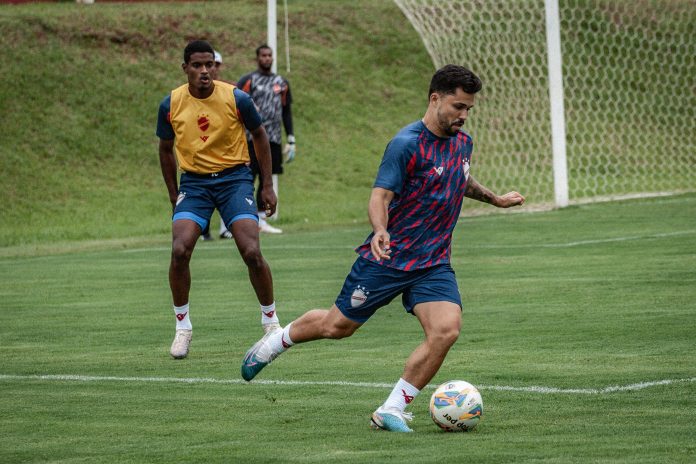 alesson vila nova