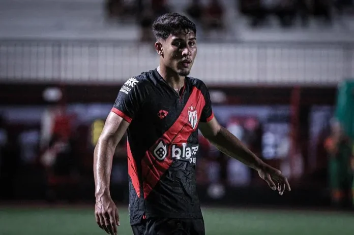 Artilheiro do Atlético-GO na Copinha, Daniel projeta um bom jogo contra o Corinthians Artilheiro do Atlético-GO na Copinha, Daniel projeta um bom jogo contra o Corinthians