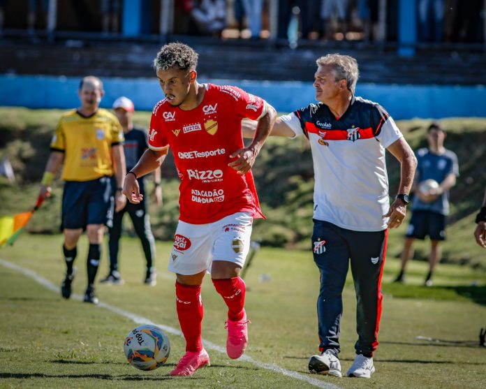 winck anápolis juan christian vila nova