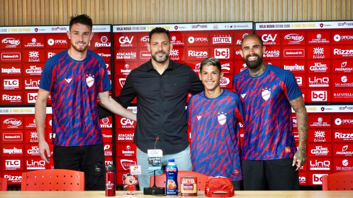 Felipe, Frontini, Gustavinho e Quintero - Vila Nova