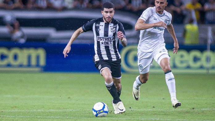 Goiás sai na frente, perde pênalti e empata com o Ceará na estreia da Série B Goiás sai na frente, perde pênalti e empata com o Ceará na estreia da Série B
