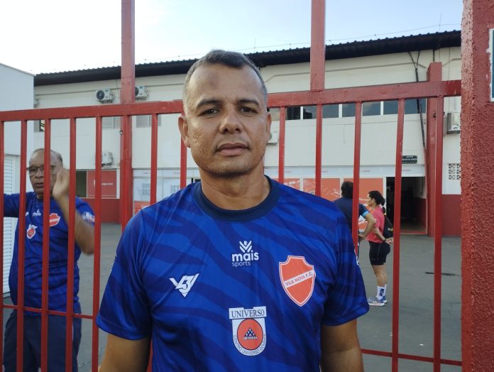 Técnico do Vila Nova fala em 'desatenção' contra o Aliança e elogia elenco colorado