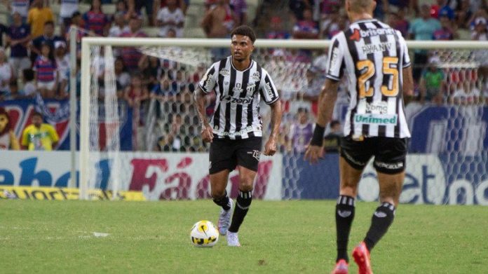 Lucas Ribeiro Ceará Felipe SantosCearaSC