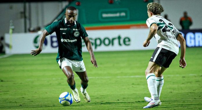 Dieguinho em Goiás 1x1 Coritiba; Série B 2024