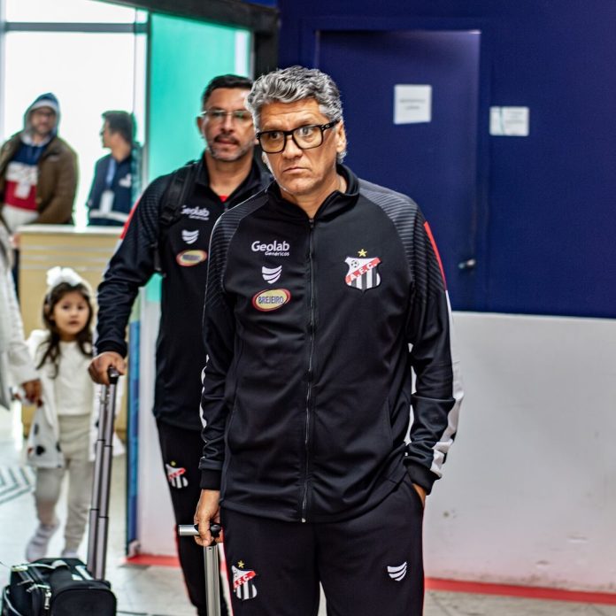 Ângelo luiz técnico anápolis