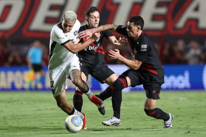 O CRÉDITO DA FOTO É OBRIGATÓRIO: Vítor Silva/Botafogo