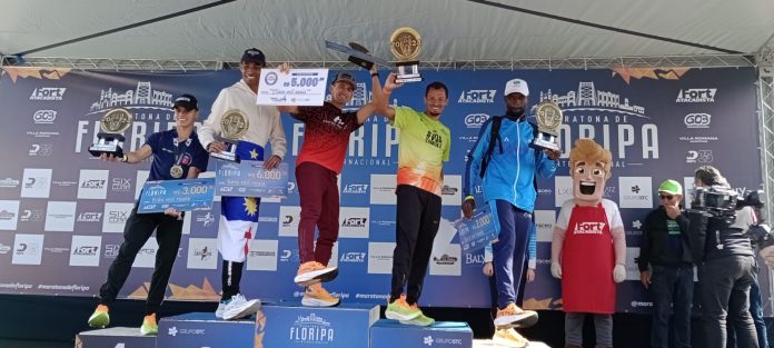 pablo fagundes pódio maratona internacional de florianópolis