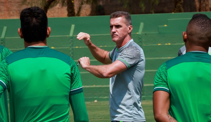 Vagner Mancini elenco Goiás (2)
