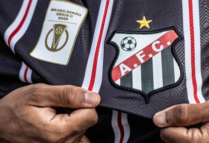 Anapolis camisa comemorativa série x