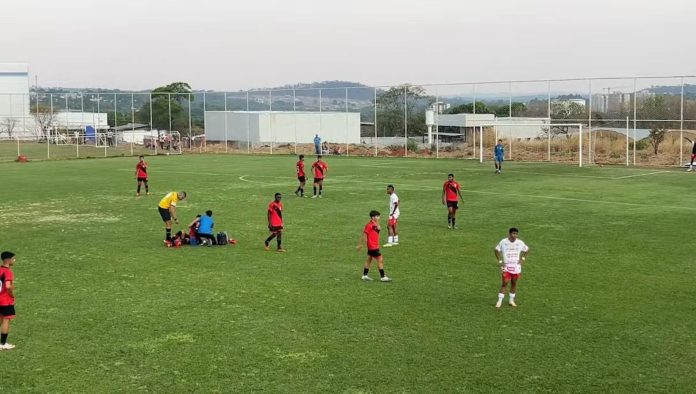 Atlético-GO e Vila Nova empatam em 1x1 pela Copa Goiás sub15 2024