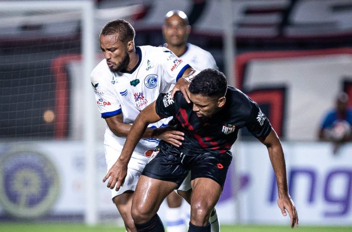 ATLÉTICO-GO X GOIANÉSIA Deividson Isídio