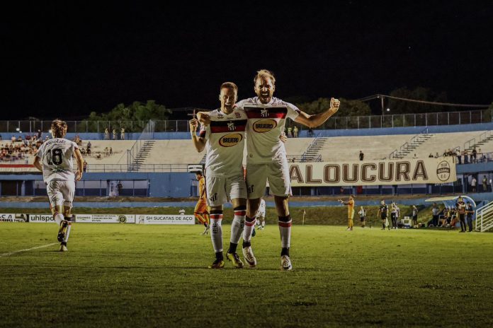 Anápolis 4 x 1 Goiânia Anápolis 4 x 1 Goiânia