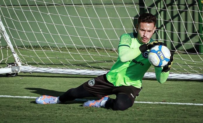 EZEQUIEL GOLEIRO GOIÁS FOTO ROSIRON RODRIGUES GEC