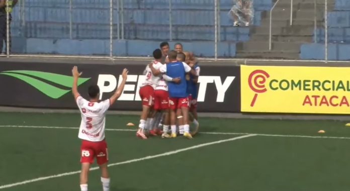 VILA NOVA VENCE DOURADOS COPA SP