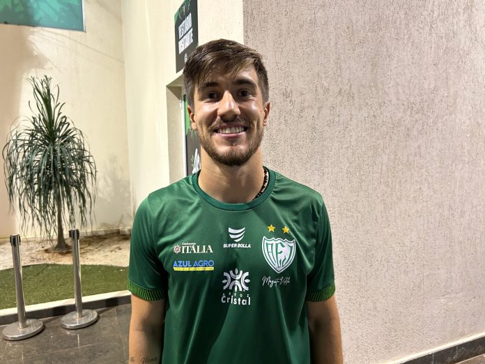 arthur gazze goleiro jataiense