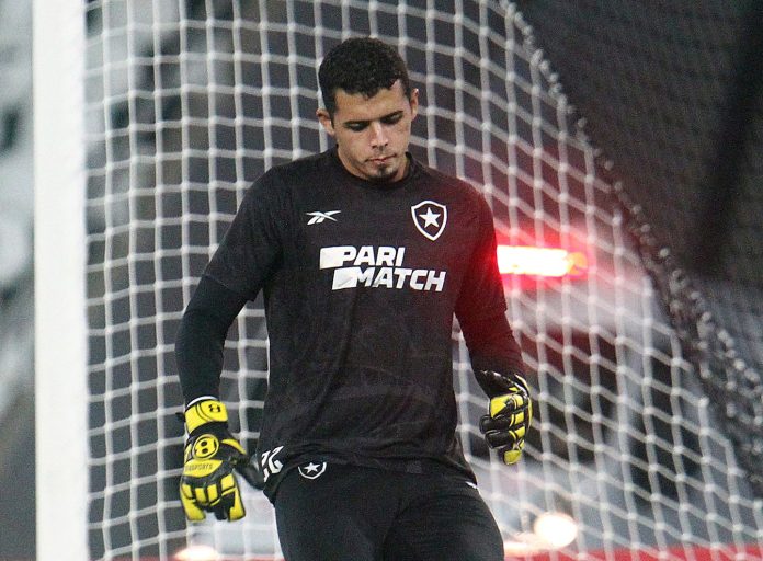 lucas barreto goleiro