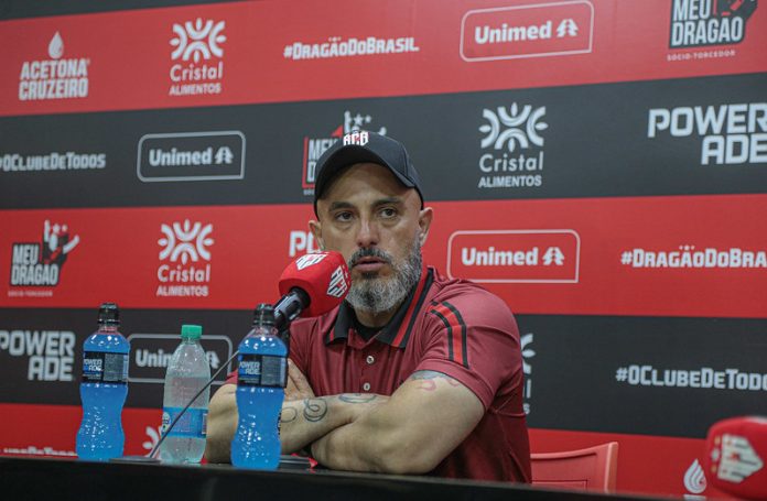 rafael guanaes atlético-go