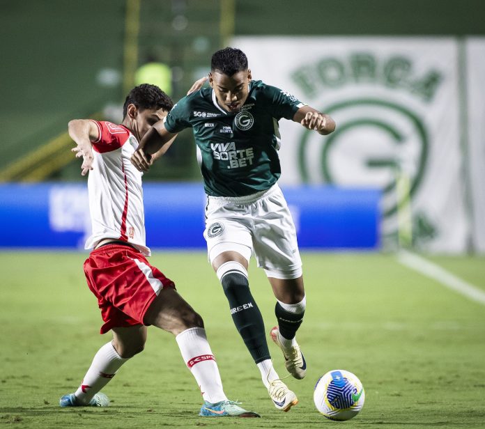 Zé Hugo em Goiás 3x0 União-MT - volta das quartas de finais da Copa Verde 2025 Zé Hugo em Goiás 3x0 União-MT - volta das quartas de finais da Copa Verde 2025