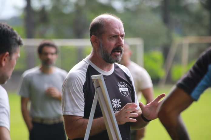 VINICIUS MUNHOZ TREINO GOIANIA FOTO GOIANIA E