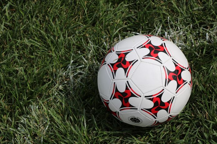 football-8266065_1280
