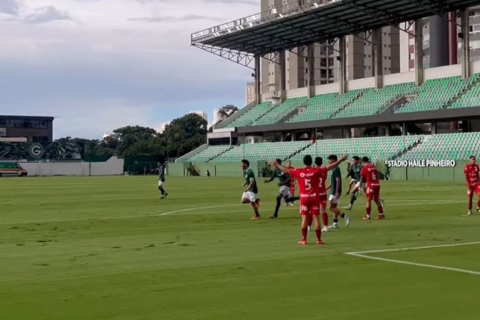 gec sub20 captura de tela da partida entre goiás e vila nova pelo brasileirão série b sub-20