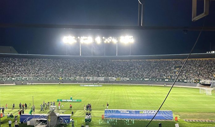 serra dourada 1 foto do estádio serra dourada durante final da copa verde de 2025