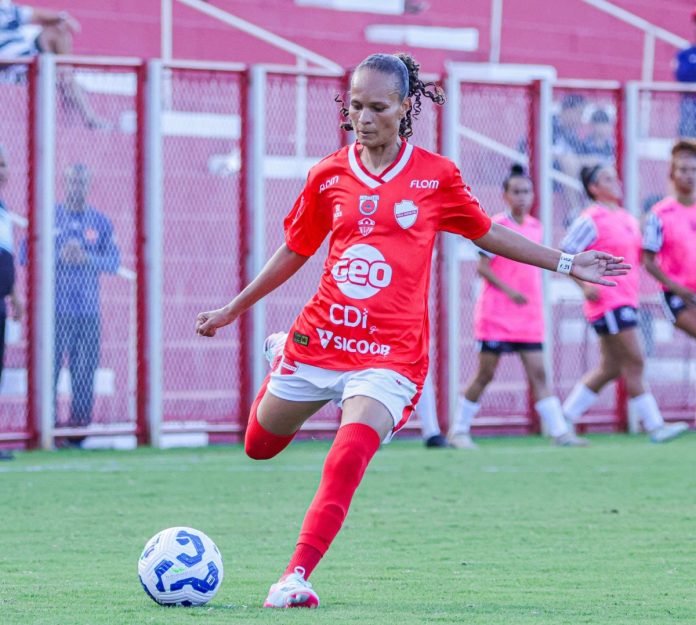 Samara em Vila Nova 2x0 Operário-MS - 2ª rodada da Série A3 feminina 2025 foto de jogadora do vila nova para ilustrar matéria da copa do brasil de futebol feminino
