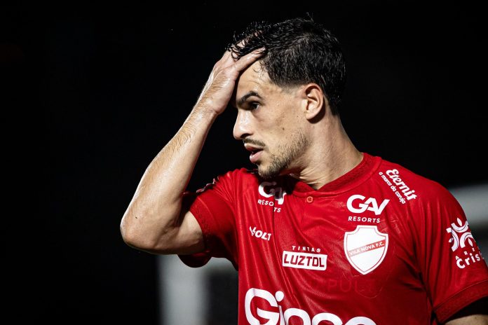 Facundo Labandeira, atacante do Vila Nova na Série B 2025
