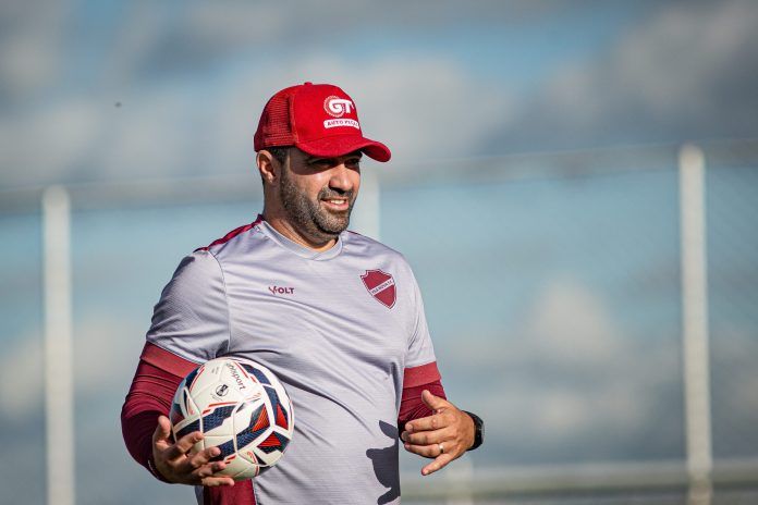 RAFAEL LACERDA VILA NOVA FOTO ROBERTO CORRÊA VIILA 3 (1)