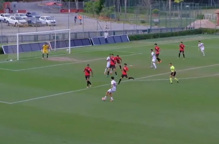 acg spfc sub 17 captura de tela da partida entre atlético-go e são paulo pelo brasileirão sub-17