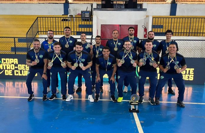 aerv unirv handebol 1 foto da aerv/unirv campeã da copa centro-oeste de handebol