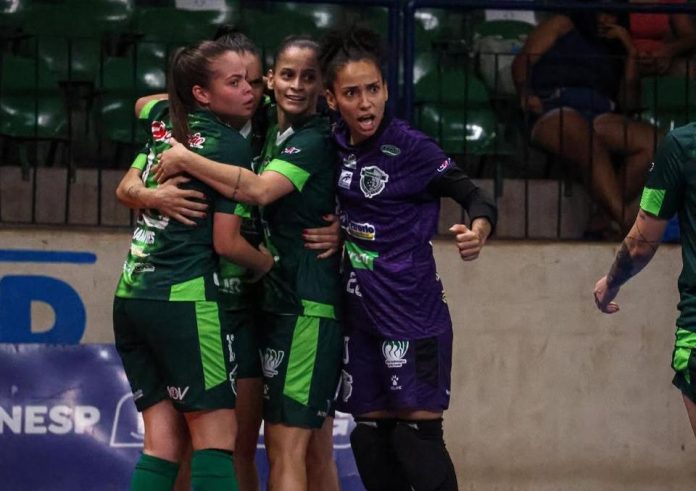 DEC-MS 3x5 Resenhas - oitavas de finais da Copa do Brasil de futsal feminino 2025