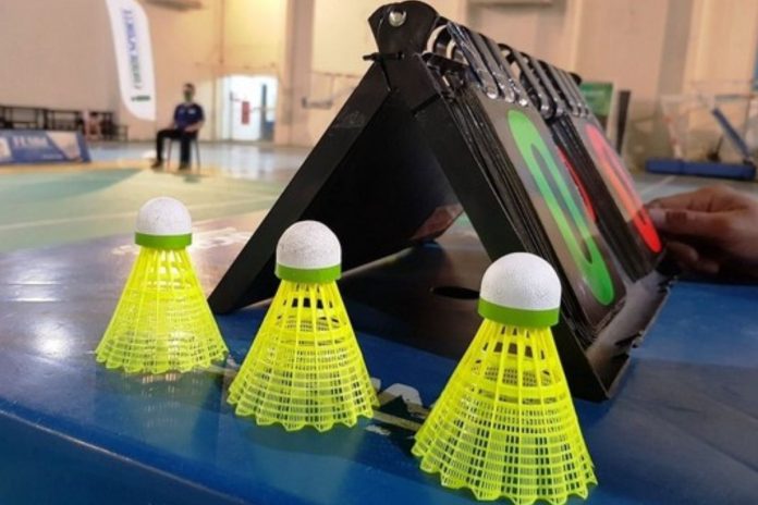 DORAMA BRASILEIRO (21) foto de petecas de badminton para representar torneio em goiás