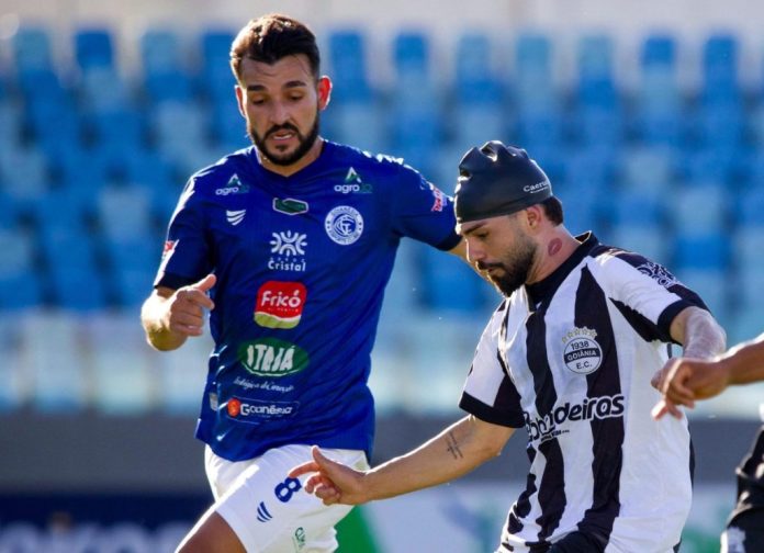 Goiânia x Goianésia foto Gutemberg goiania