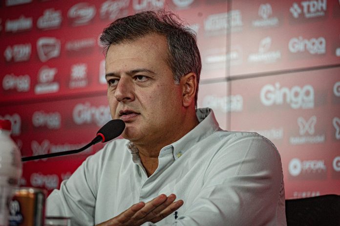 Leandro Bittar, vice-presidente do Vila Nova