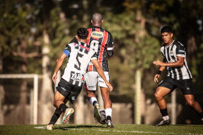 goiania anapolis 1 foto da partida entre goiânia e anápolis pela final do sub-20 da 2ª divisão