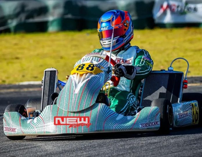 kart divulgacao 1 foto de goiano competindo na copa são paulo light de kart
