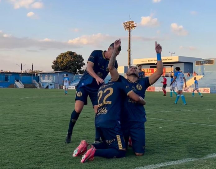 APARECIDENSE VENCE O CEILANDIA FOTO APARECIDENSE