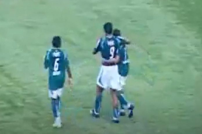 athletico 0 x 3 goias 2007 foto da partida entre athletico x goiás