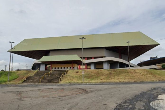 DORAMA BRASILEIRO (84) goiânia arena palco da taça brasil de futsal sub-13