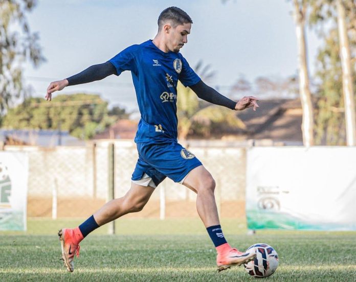 Enzo Bizzotto, volante da Aparecidense, que vai defender o Vila Nova em 2026