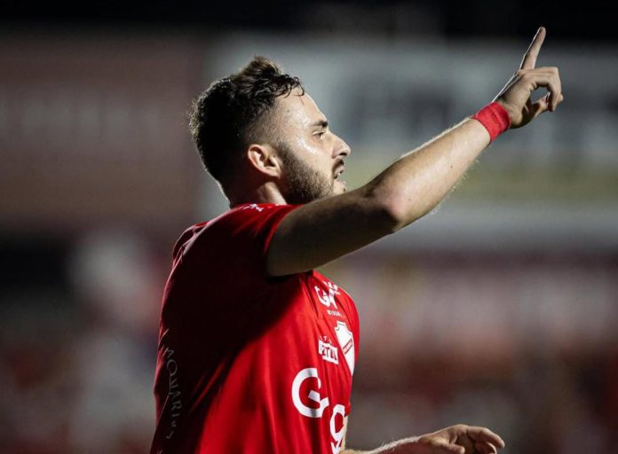 GABRIEL POVEDA FOTO ISABELA AZINE